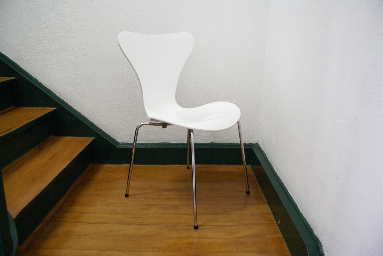 cadeira dinamarquesa.jpeg