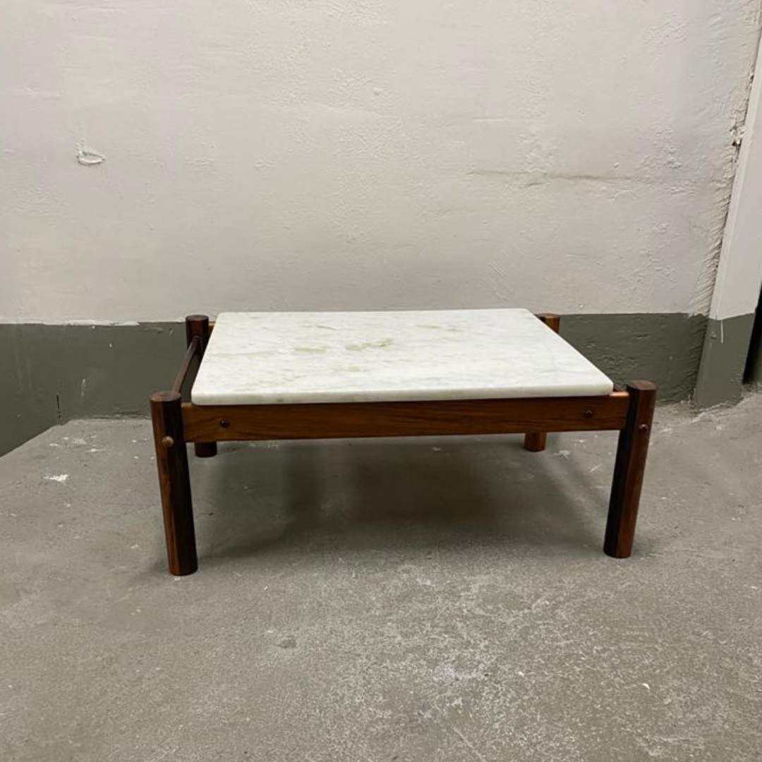 mesa lateral lafer 0,73x0,53x,29 (2).png