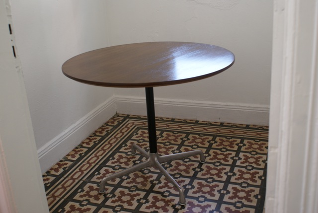 mesa universal redonda 0,80.jpeg