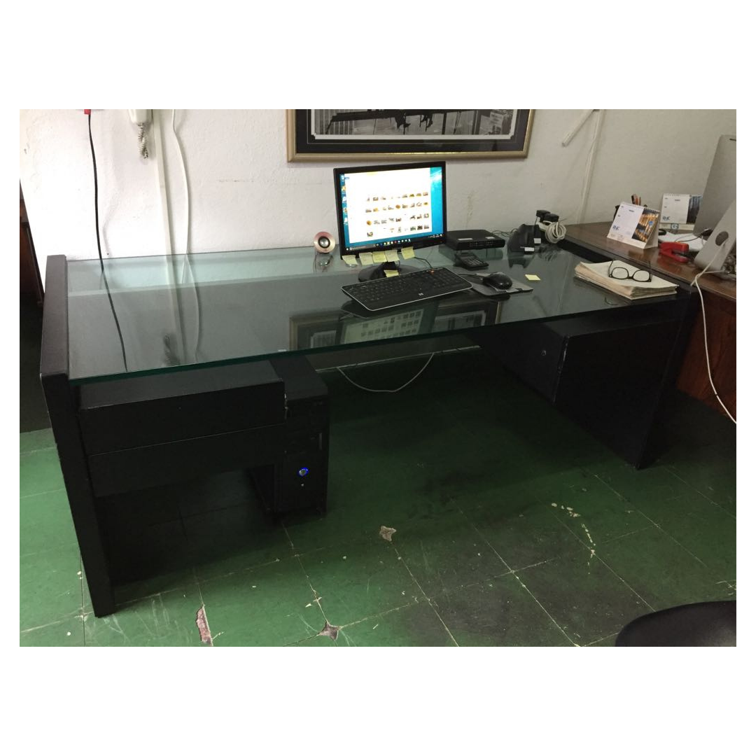 adriana adams 2,00x,1,00.png