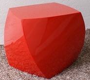 pufe f. gehry vermelho 47x45x45.jpg